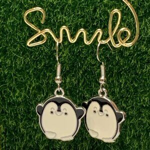 Penguin Earring, Penguin Jewelry, Christmas Earring, Gift Idea, Silly Earring